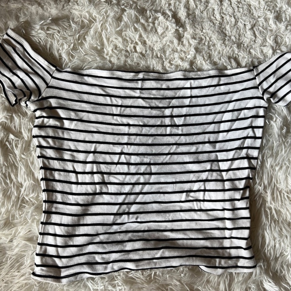Off the shoulder crop top